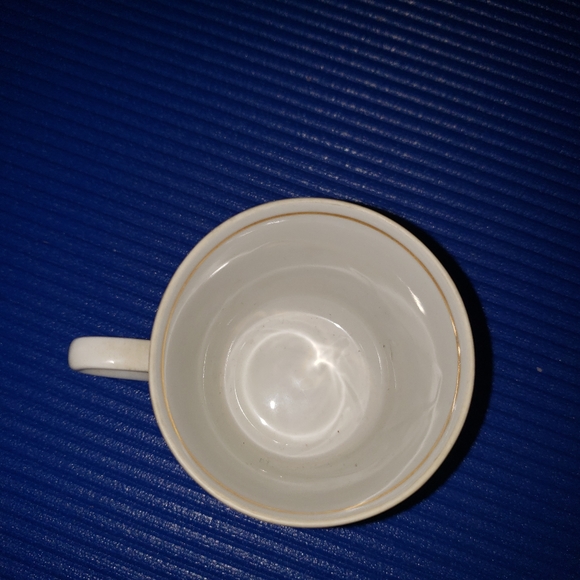 Vintage Kayla Teacup - Picture 3 of 5